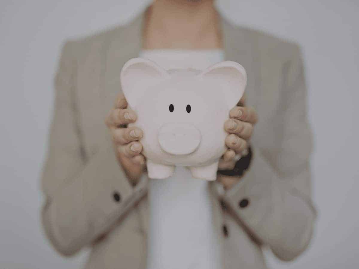 Ile płatne są nadgodziny? Zasady z Kodeksu pracy