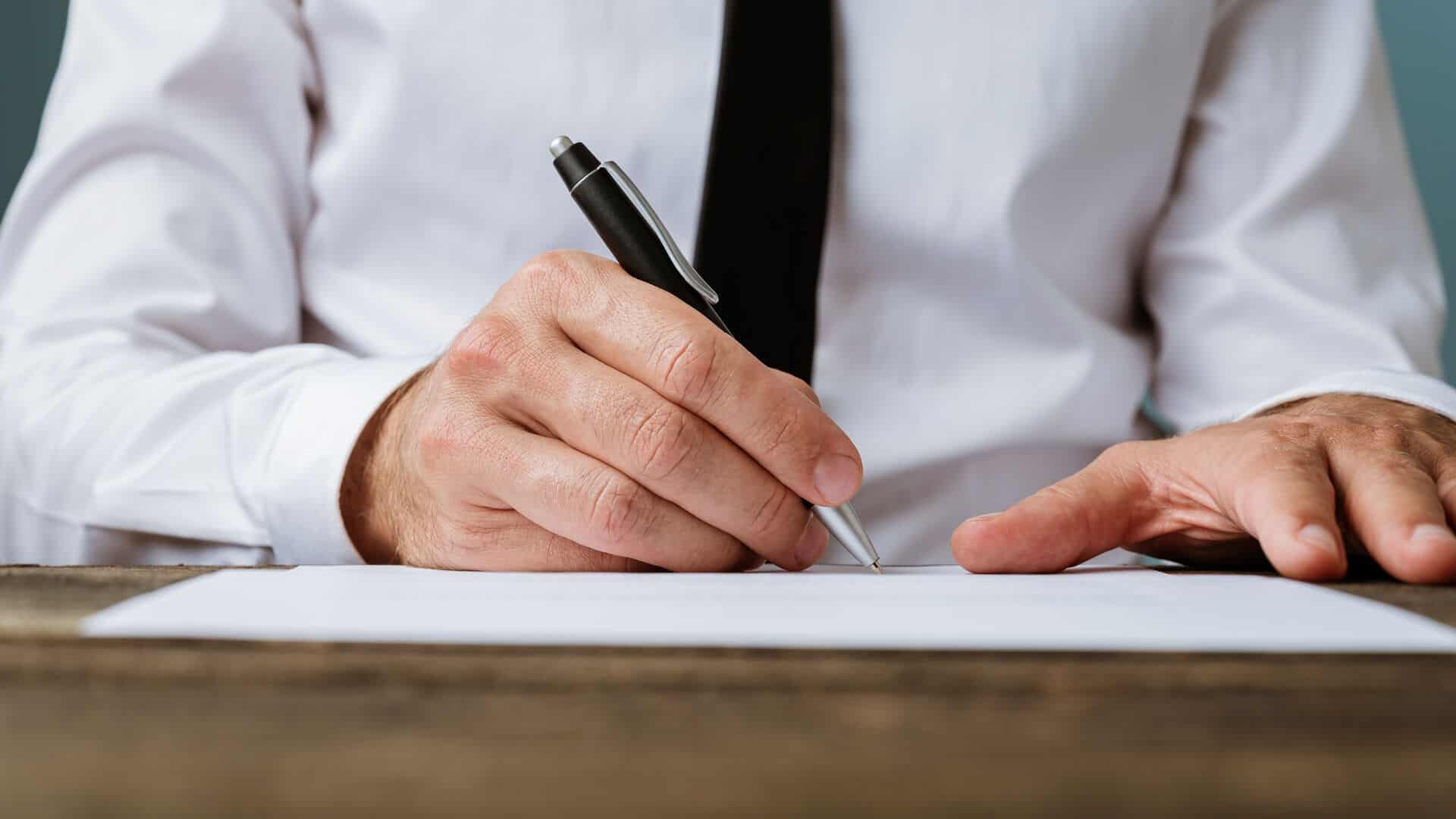 Umowa o pracę – wzór umowy do pobrania